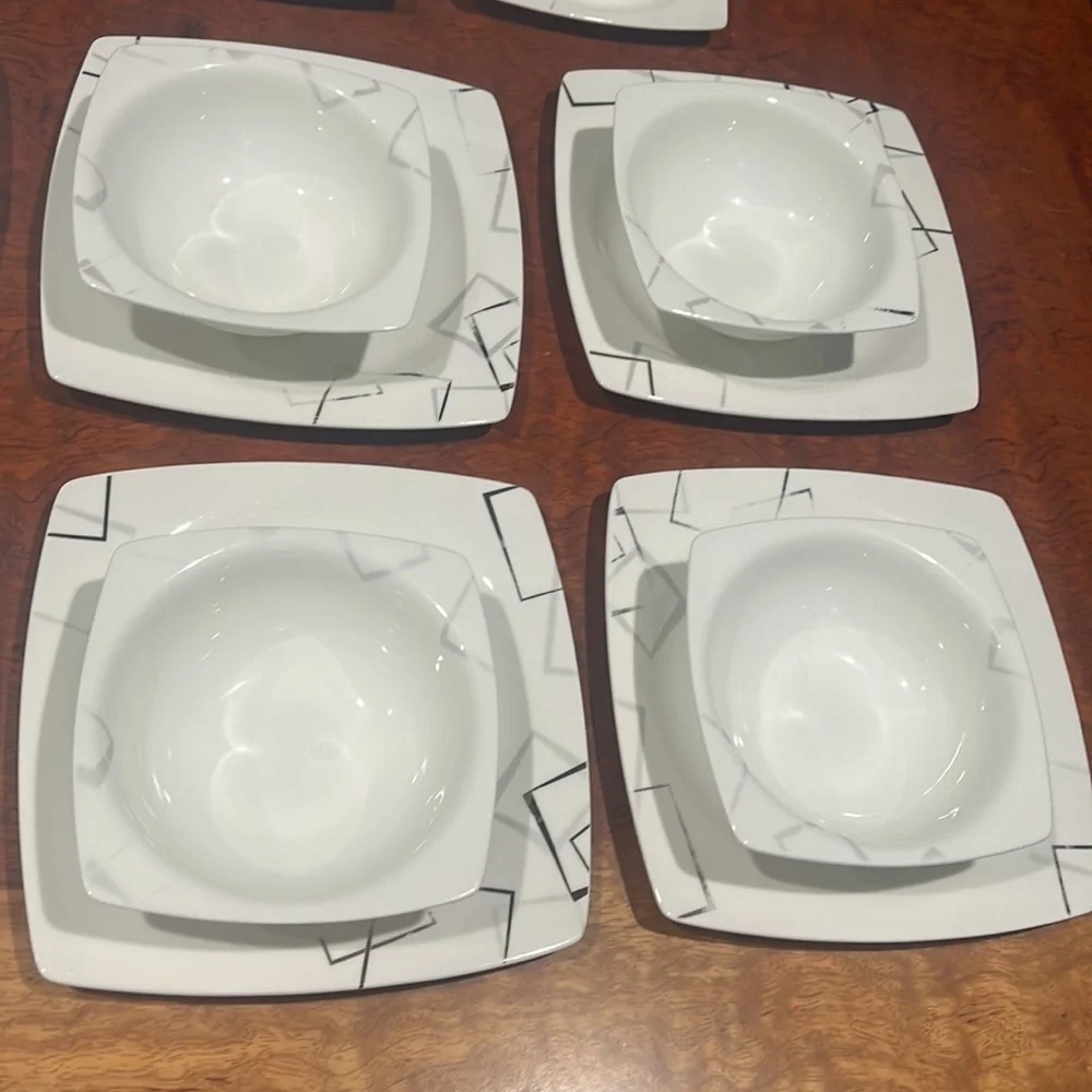 22 Piece Set of Gural Porselen GRL White Fine Bone Square Gold Silver MCM Print